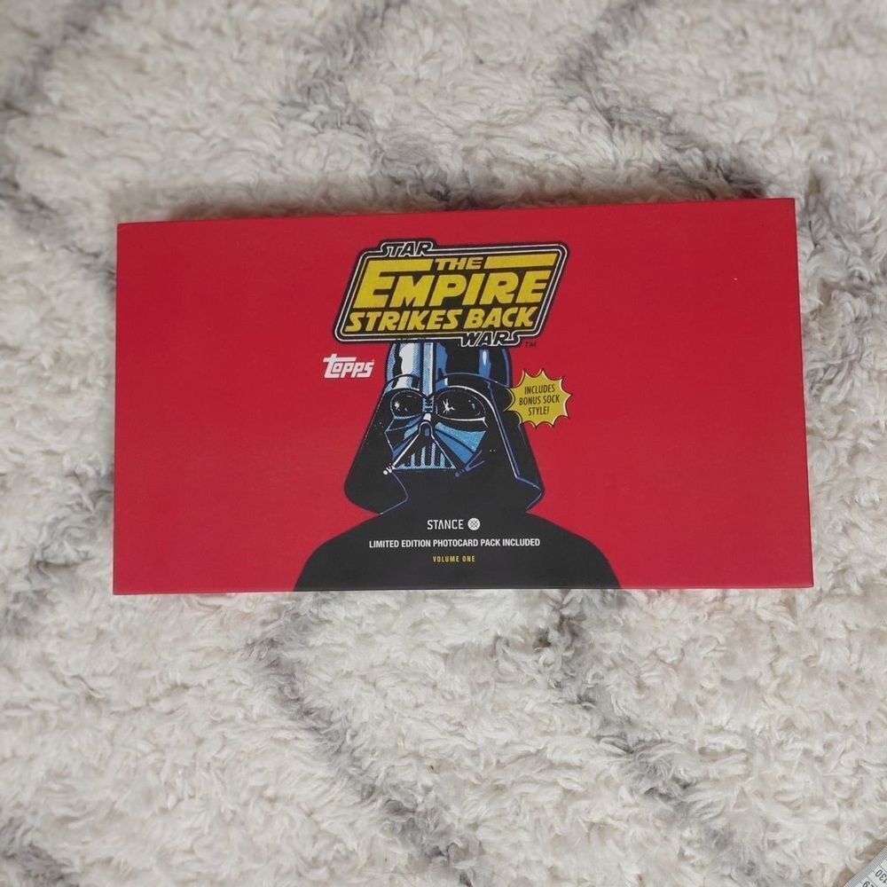 Topps Red Star Wars Box with Darth Vader